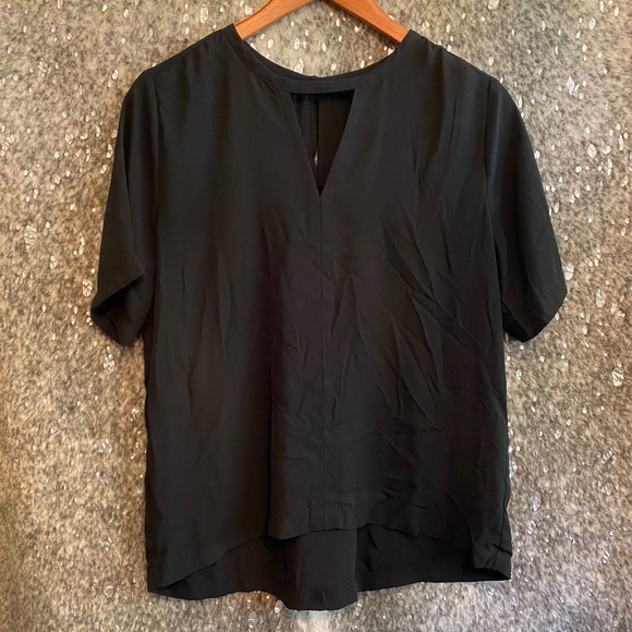Black Chiffon Keyhole Top - Lulus - Picture 1 of 1